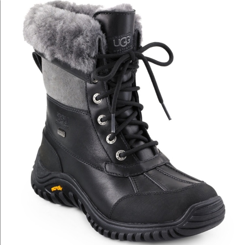 Black and grey snow boots